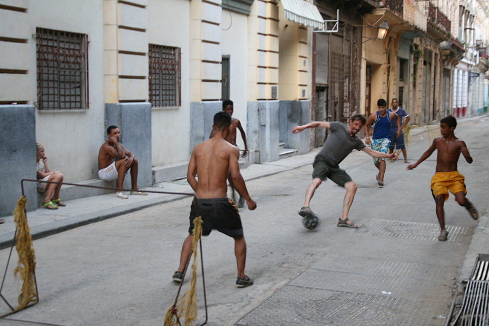 Gadefodbold i Havana